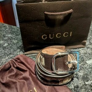 Mens Gucci belt Size 100